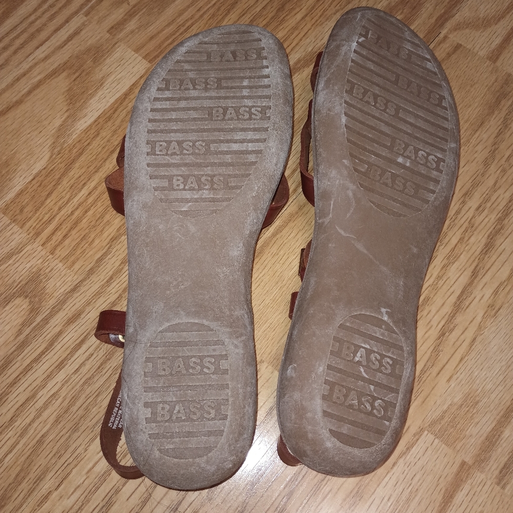 NWOT G.H. Bass Comfort Sandals. Leather. Brown. Women's 9 M - Picture 8 of 8